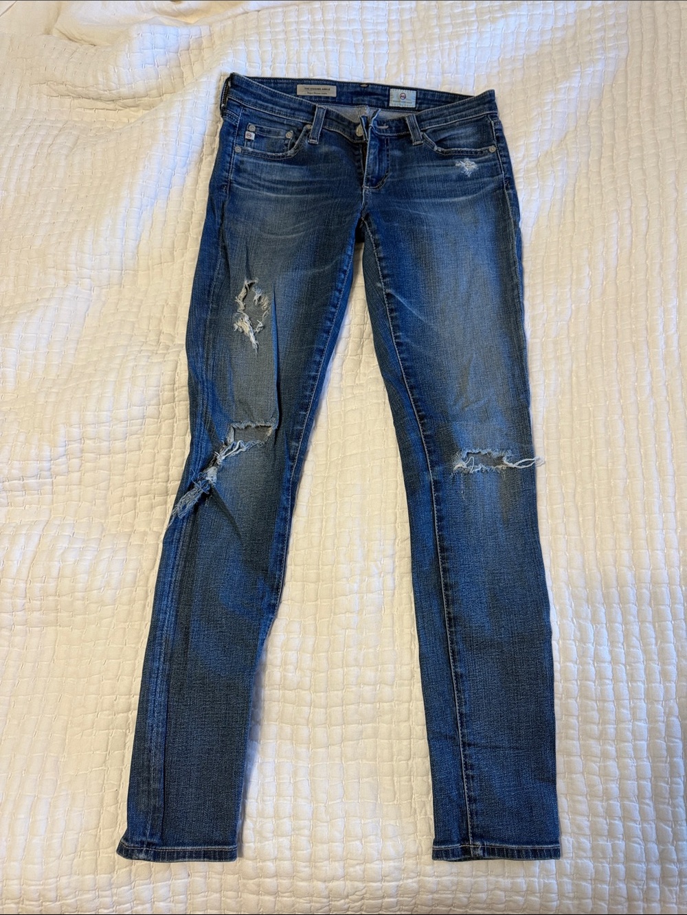 AJ The Legging Ankle - Distressed Women's Skinny Jeans